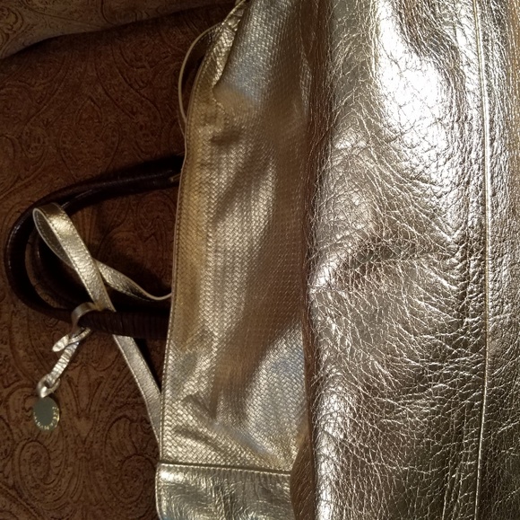 Laura Di Maggio - Picture 2 of 3